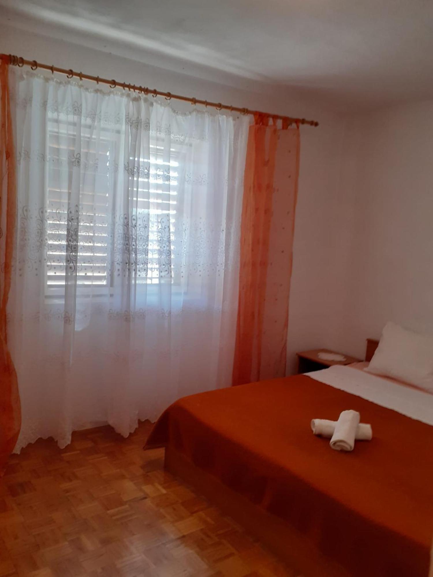 Raslina Apartman Sunce מראה חיצוני תמונה