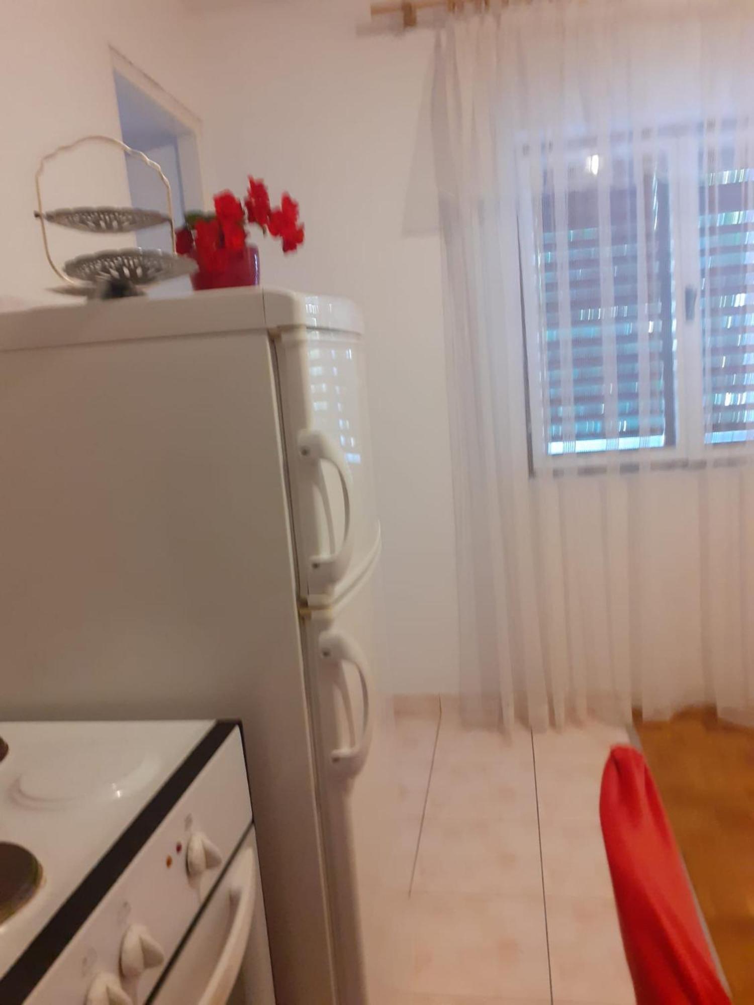 Raslina Apartman Sunce מראה חיצוני תמונה